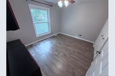8240 S Octavia Avenue, Bridgeview, IL 60455 - Photo 13