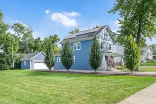 109 Grove Ave, Glen Ellyn, IL 60137 - Photo 3