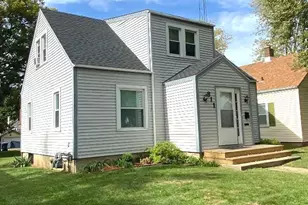 811 S Elm Ave, Kankakee, IL 60901 - Photo 3