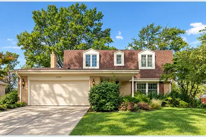 1240 Heather Hill Crest, Flossmoor, IL 60422 - Photo 1
