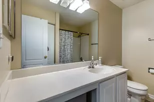 756 Woodewind Dr, Naperville, IL 60563 - Photo 17