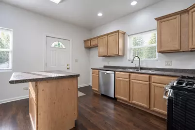 6732 S Dorchester Avenue, Chicago, IL 60637 - Photo 7