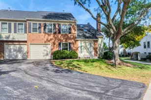167 Bright Ridge Dr, Schaumburg, IL 60194 - Photo 1
