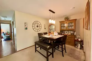 801 Timber Pl, New Lenox, IL 60451 - Photo 3