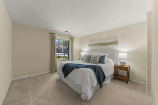 1712 Lakecliffe Dr, Wheaton, IL 60189 - Photo 11