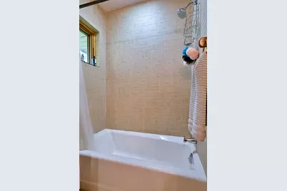 5842 N Nina Avenue, Chicago, IL 60631 - Photo 27