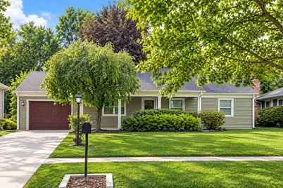 292 Indian Hill Drive, Buffalo Grove, IL 60089 - Photo 1