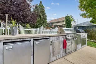 6883 W Hobart Ave, Chicago, IL 60631 - Photo 29