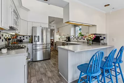 6883 W Hobart Avenue, Chicago, IL 60631 - Photo 13