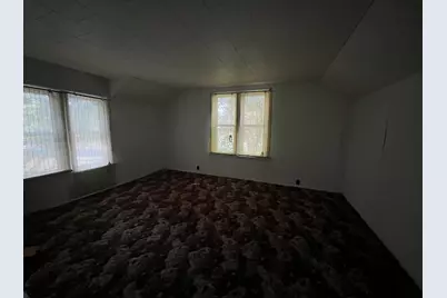120 W Market Street, Piper City, IL 60959 - Photo 9