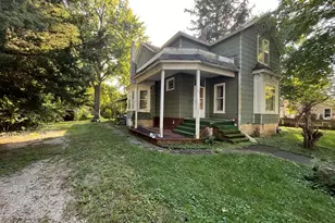 120 W Market St, Piper City, IL 60959 - Photo 1