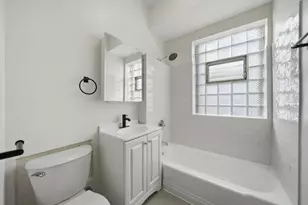 2707 N Central Park Ave, Chicago, IL 60647 - Photo 7
