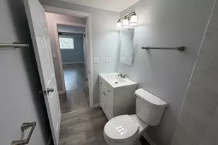 4500 Beau Monde Dr, Lisle, IL 60532 - Photo 17