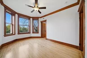 2707 N Central Park Ave, Chicago, IL 60647 - Photo 5