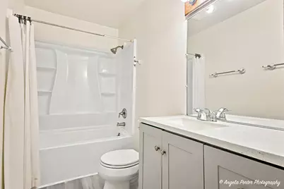 1815 Beach Road, McHenry, IL 60050 - Photo 13
