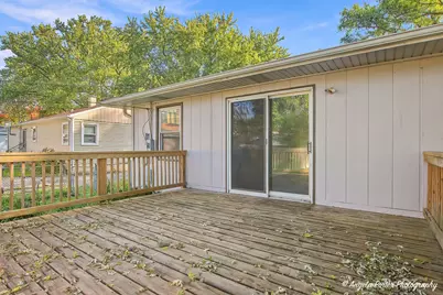 1815 Beach Road, McHenry, IL 60050 - Photo 17