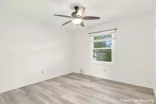 1815 Beach Rd, McHenry, IL 60050 - Photo 11