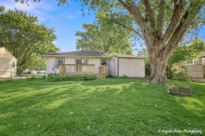 1815 Beach Road, McHenry, IL 60050 - Photo 19