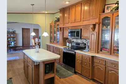 928 Holly Drive, Manteno, IL 60950 - Photo 5