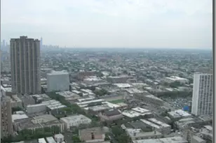 655 W Irving Park Rd, Chicago, IL 60613 - Photo 11