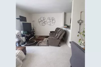1919 Prairie Square #302, Schaumburg, IL 60173 - Photo 5