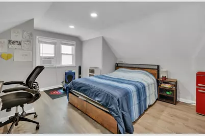 6219 W Holbrook Street, Chicago, IL 60646 - Photo 21