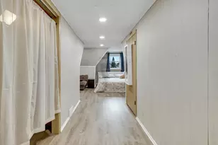 6219 W Holbrook St, Chicago, IL 60646 - Photo 25