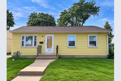 1813 Fargo Avenue, Des Plaines, IL 60018 - Photo 1