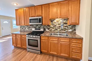 1813 Fargo Ave, Des Plaines, IL 60018 - Photo 5
