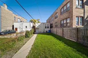 1340 N Hamlin Ave, Chicago, IL 60651 - Photo 27