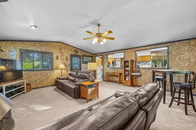 400 E Thacker Street, Hoffman Estates, IL 60169 - Photo 9