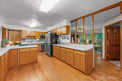 400 E Thacker Street, Hoffman Estates, IL 60169 - Photo 5