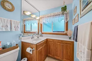 400 E Thacker St, Hoffman Estates, IL 60169 - Photo 17