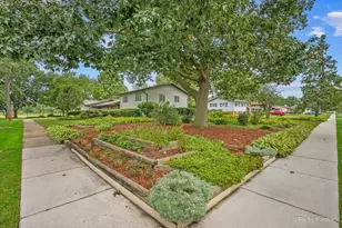 400 E Thacker St, Hoffman Estates, IL 60169 - Photo 33