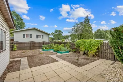400 E Thacker Street, Hoffman Estates, IL 60169 - Photo 27
