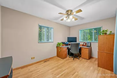 400 E Thacker Street, Hoffman Estates, IL 60169 - Photo 15