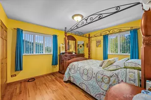 400 E Thacker St, Hoffman Estates, IL 60169 - Photo 13