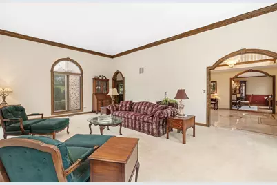 6548 Stockbridge Lane, Long Grove, IL 60047 - Photo 19