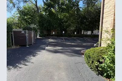 10912 Central Avenue #203, Chicago Ridge, IL 60415 - Photo 11