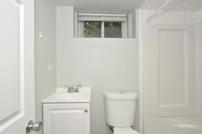 100 S Caroline Street #3, Crystal Lake, IL 60014 - Photo 5