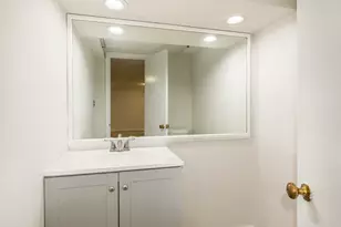 924 Brookline Ln, Park Ridge, IL 60068 - Photo 33