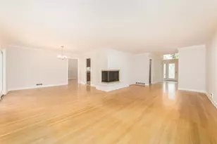 924 Brookline Ln, Park Ridge, IL 60068 - Photo 15