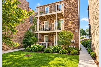1745 W Albion Avenue #2S, Chicago, IL 60626 - Photo 1