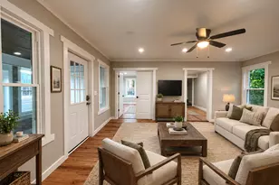 217 Washington St, Woodstock, IL 60098 - Photo 3