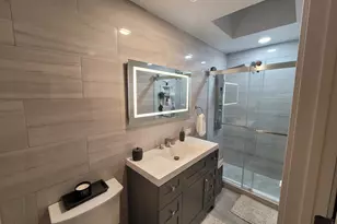 9462 Hamlin Ave, Des Plaines, IL 60016 - Photo 13