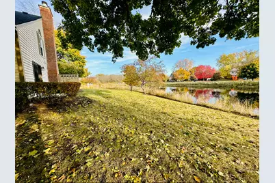 1344 Queensgreen Circle, Naperville, IL 60563 - Photo 3