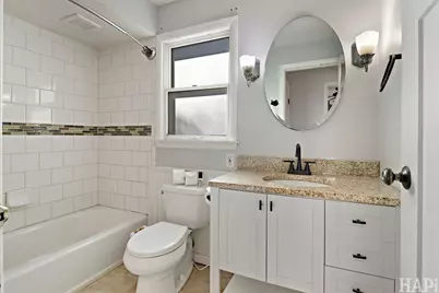 1404 N Green Street, McHenry, IL 60050 - Photo 11