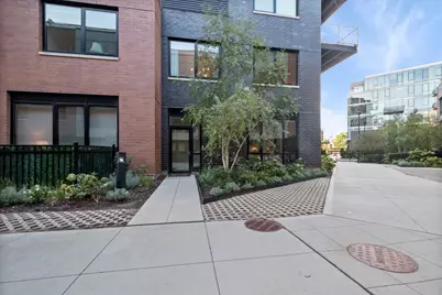 1648 W Division Street #101, Chicago, IL 60622 - Photo 3