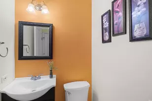 1062 Stamford Ct, Aurora, IL 60502 - Photo 11