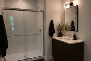 2803 W Henderson St, Chicago, IL 60618 - Photo 5